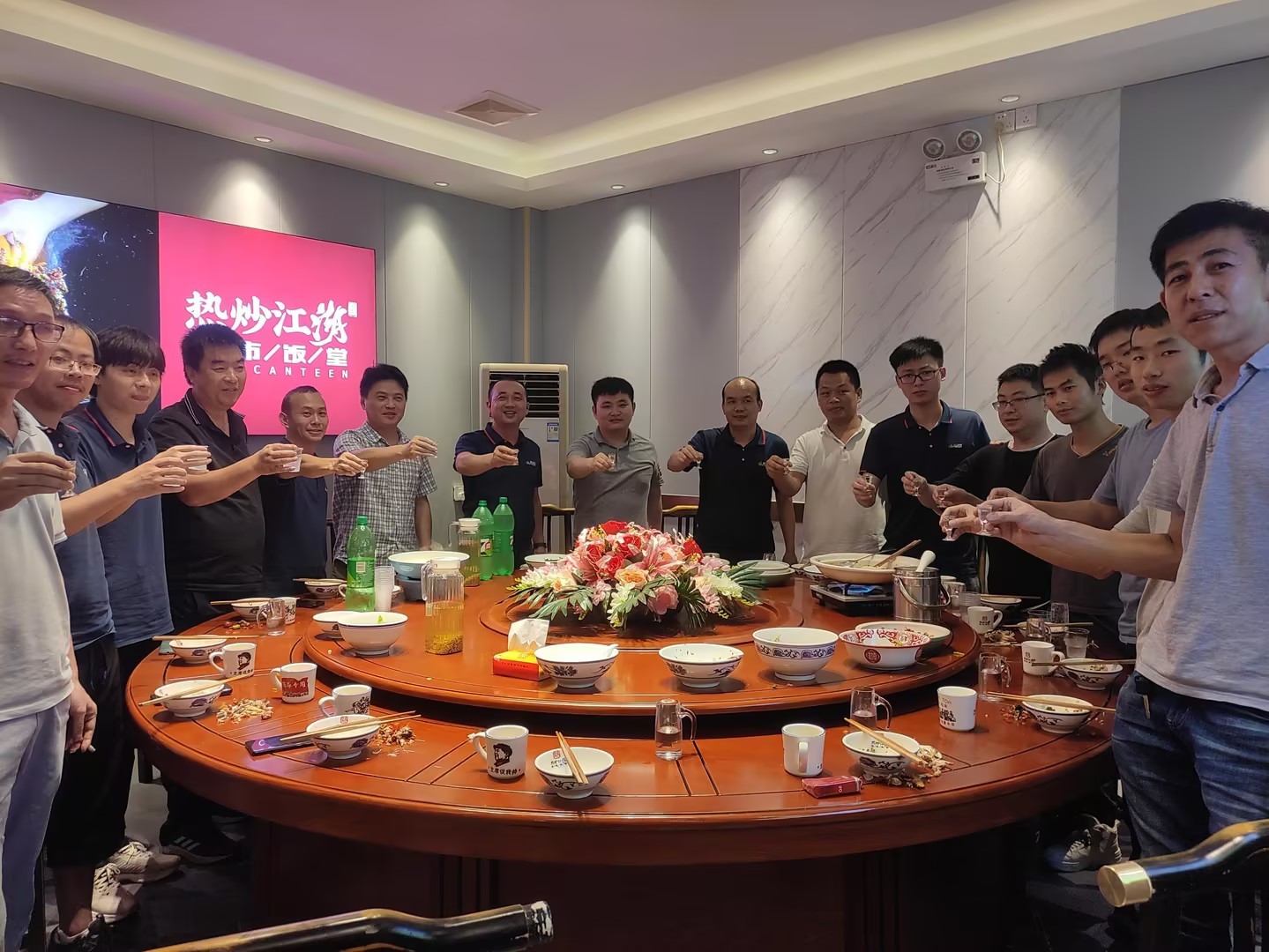騰遠(yuǎn)生活 | 臺(tái)風(fēng)天，赴一場(chǎng)美食的團(tuán)聚會(huì)